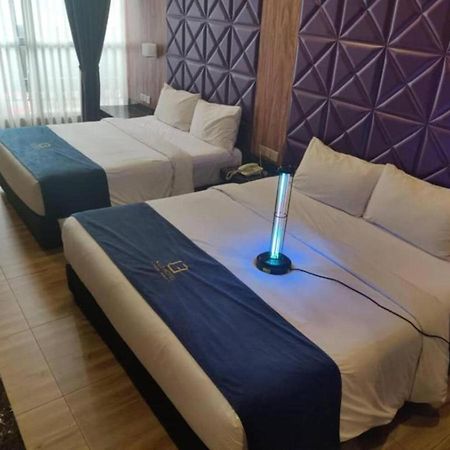 U3 Hotel Subang Jaya Buitenkant foto
